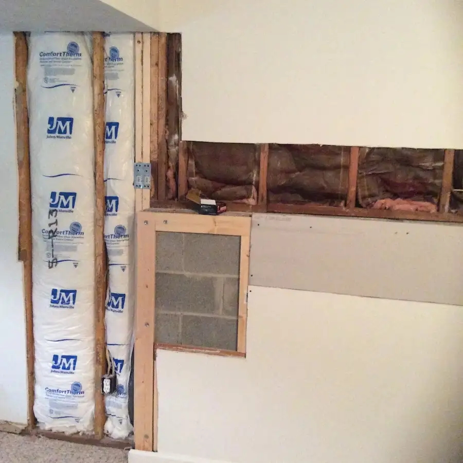 Wall insulation replacement during Structural Drying in Stansbury Park